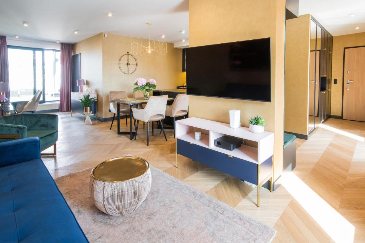 グディニャLuksusowy Penthouse Z Jacuzzi I Widokiem Na Morzeアパートメント エクステリア 写真